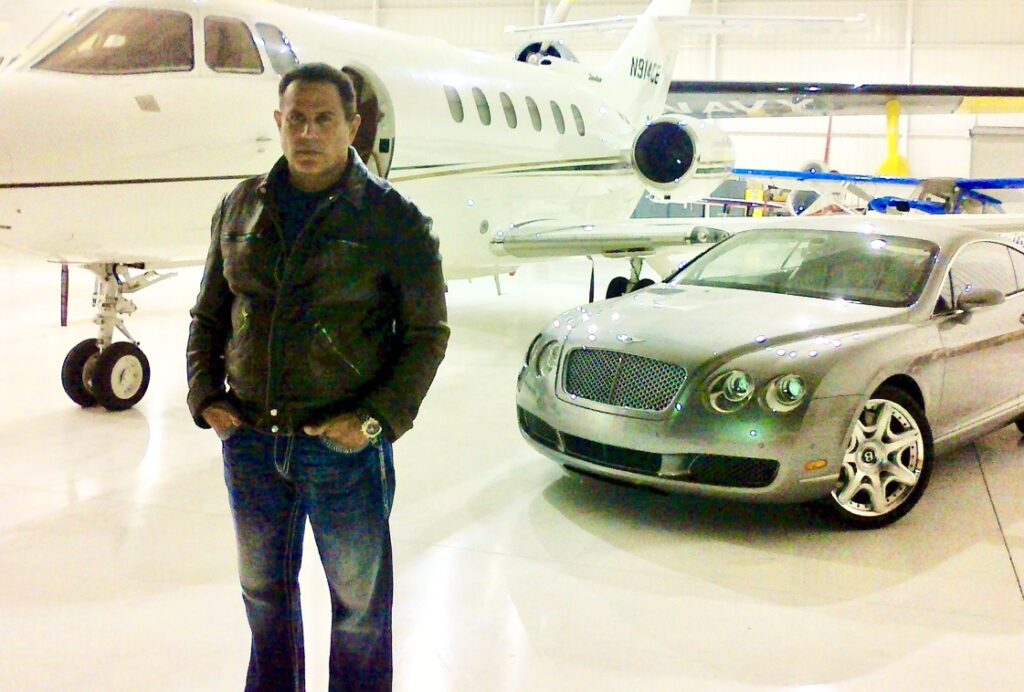 Keith Middlebrook, Keith Middlebrook Enterprises, NBA, MLB, NFL, Keith Middlebrook Google, Success, Air Middlebrook, Jet, Hawker 800, Bentley